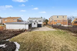 5839 N Gln Rd, Green Township, OH 45248 - Photo 25