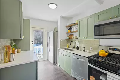 2217 Crane Avenue, Cincinnati, OH 45207 - Photo 7