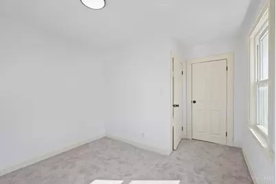 2217 Crane Avenue, Cincinnati, OH 45207 - Photo 11