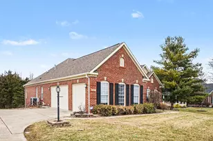 527 Sage Run Dr, Turtle Creek Township, OH 45036 - Photo 3