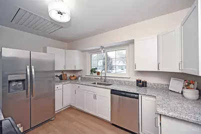 5017 Zion Road, Miami Township, OH 45002 - Photo 9