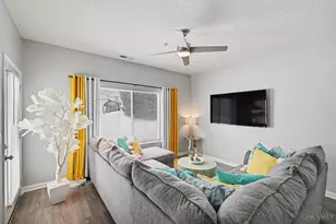 9305 Bridgecreek Dr, Springfield Township, OH 45231 - Photo 7