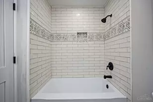 1602 Rose Pl, Cincinnati, OH 45237 - Photo 23