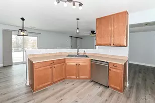 1016 Canterbury Ln, Goshen, OH 45140 - Photo 15