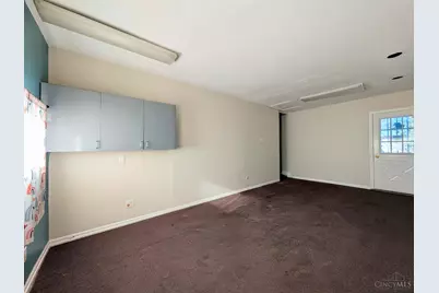 5942 Glenway Avenue, Cincinnati, OH 45238 - Photo 13