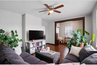 26 Juergens Avenue, Cincinnati, OH 45220 - Photo 5