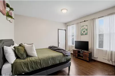 26 Juergens Avenue, Cincinnati, OH 45220 - Photo 11