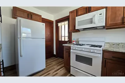 328 Corwin Avenue, Hamilton, OH 45015 - Photo 9