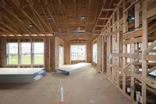 5978 Hawks Ln, Miami Township, OH 45150 - Photo 5