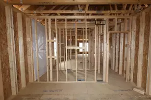 5978 Hawks Ln, Miami Township, OH 45150 - Photo 11