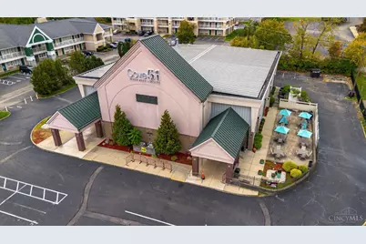 11473 Chester Road, Cincinnati, OH 45246 - Photo 1