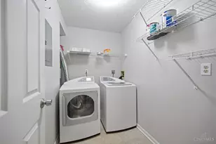 7633 Montgomery Rd, Sycamore Township, OH 45236 - Photo 19