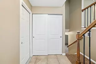 12091 Hitchcock Dr, Forest Park, OH 45240 - Photo 7