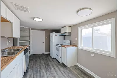 712 Abney Lane, Franklin, OH 45005 - Photo 9