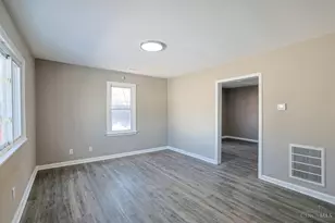 712 Abney Ln, Franklin, OH 45005 - Photo 5