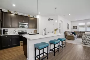 416 Summerlyn Farms Ct, Lebanon, OH 45036 - Photo 3