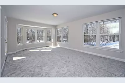 1081 Sedgefield Court, Hamilton Township, OH 45039 - Photo 27