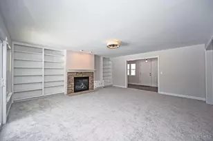 1081 Sedgefield Ct, Hamilton Township, OH 45039 - Photo 11