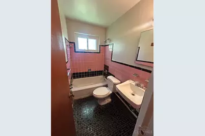 4104 Flower Avenue #3, Cincinnati, OH 45205 - Photo 5