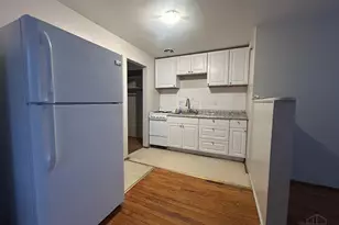 4104 Flower Ave, Cincinnati, OH 45205 - Photo 7