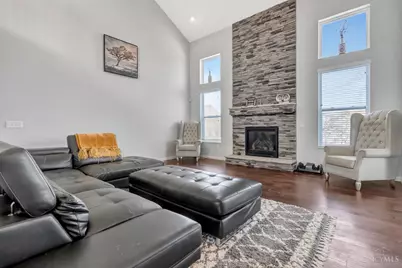 8016 E Summerlin Ct, Liberty Township, OH 45044 - Photo 3