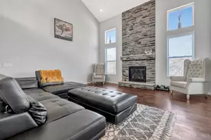 8016 E Summerlin Ct, Liberty Township, OH 45044 - Photo 3