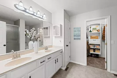 1065 Dunstan Court, Hamilton Township, OH 45152 - Photo 17