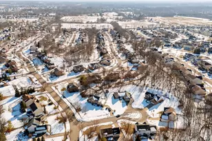 1065 Dunstan Ct, Hamilton Township, OH 45152 - Photo 45