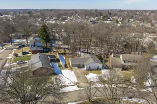 2713 Falconbridge Dr, Green Township, OH 45238 - Photo 29