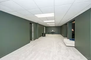 2713 Falconbridge Dr, Green Township, OH 45238 - Photo 23