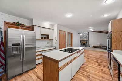 1749 Gloucester Drive, Fairfield, OH 45014 - Photo 13