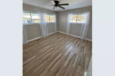 7909 Burgundy Lane, Cincinnati, OH 45224 - Photo 11