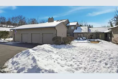 318 Miami Lakes Drive #9, Milford, OH 45150 - Photo 3