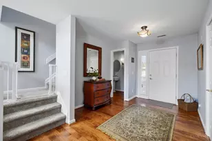 318 Miami Lakes Dr, Milford, OH 45150 - Photo 5