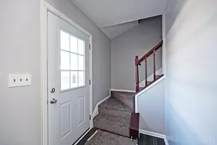 3433 Sunbury Ln, Colerain Township, OH 45251 - Photo 5