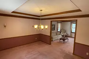 5547 Hubble Rd, Colerain Township, OH 45247 - Photo 9