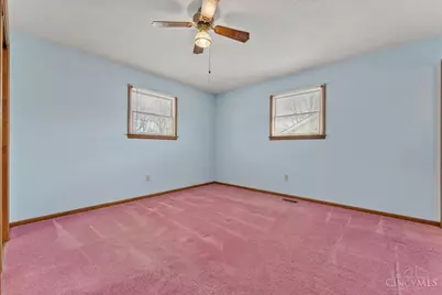 102 Robin Lane, Hillsboro, OH 45133 - Photo 15