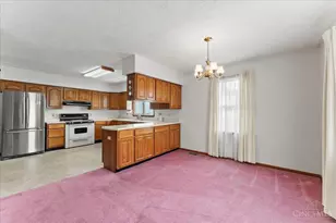 102 Robin Ln, Hillsboro, OH 45133 - Photo 5