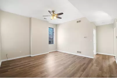 422 Clark Street, Cincinnati, OH 45203 - Photo 15