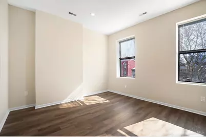 422 Clark Street, Cincinnati, OH 45203 - Photo 33