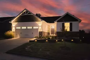 5667 Woodcreek Dr, Middletown, OH 45042 - Photo 3