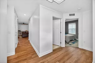 5667 Woodcreek Dr, Middletown, OH 45042 - Photo 5