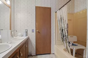 1921 Amiott Ln, Mount Orab, OH 45154 - Photo 13