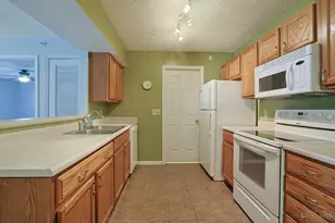 3181 Preserve Ln, Colerain Township, OH 45239 - Photo 9