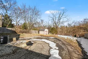 5436 Philloret Dr, Green Township, OH 45239 - Photo 13