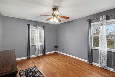 3061 Veazey Avenue, Cincinnati, OH 45238 - Photo 9