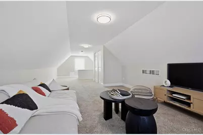 1817 Elmore Street, Cincinnati, OH 45223 - Photo 11