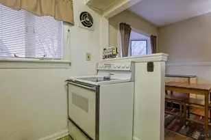 46 Lexington Dr, Hamilton, OH 45013 - Photo 13