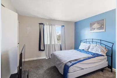 96 Twin Lakes Drive, Fairfield, OH 45014 - Photo 9