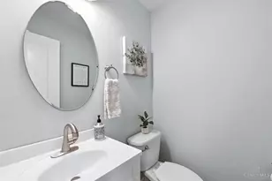 4825 Lakeview Ct, South Lebanon, OH 45065 - Photo 9